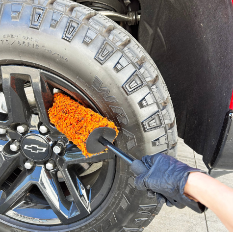 Golden State OJ Microfiber Rim Wheel Brush with Soft Grip Handle